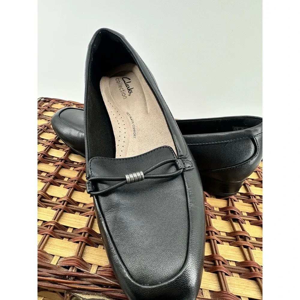 Clarks Collection Leather Slip-On Loafer Juliet Shine Black Women's Sz 8.5 EUC